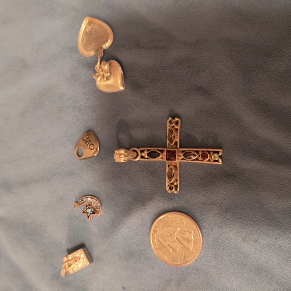1 Cross Pendant and Bracelet Charms - Picture 3 of 3